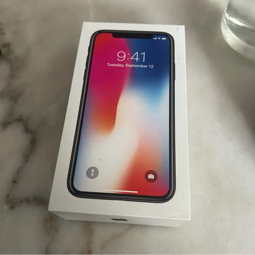 iPhone X Space grey 256GB Used